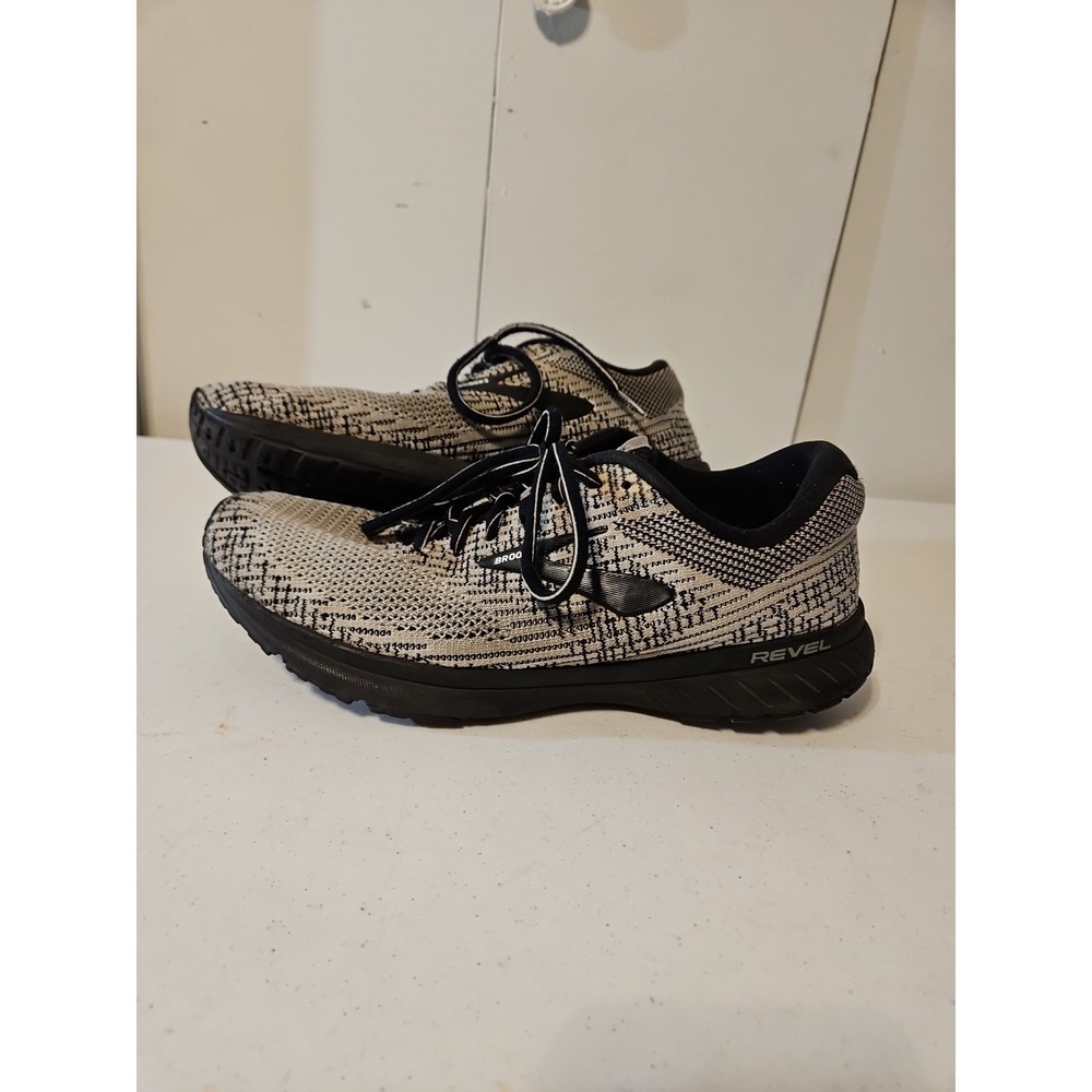 Brooks Sneakers‎ Revel 3 Men's Running Shoes Size 11.5 Grey & Black (S137